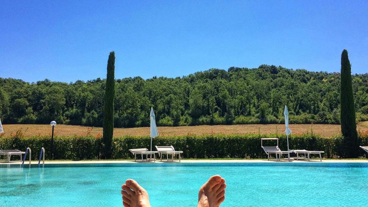 I Girasoli San Gimignano Apartments מראה חיצוני תמונה